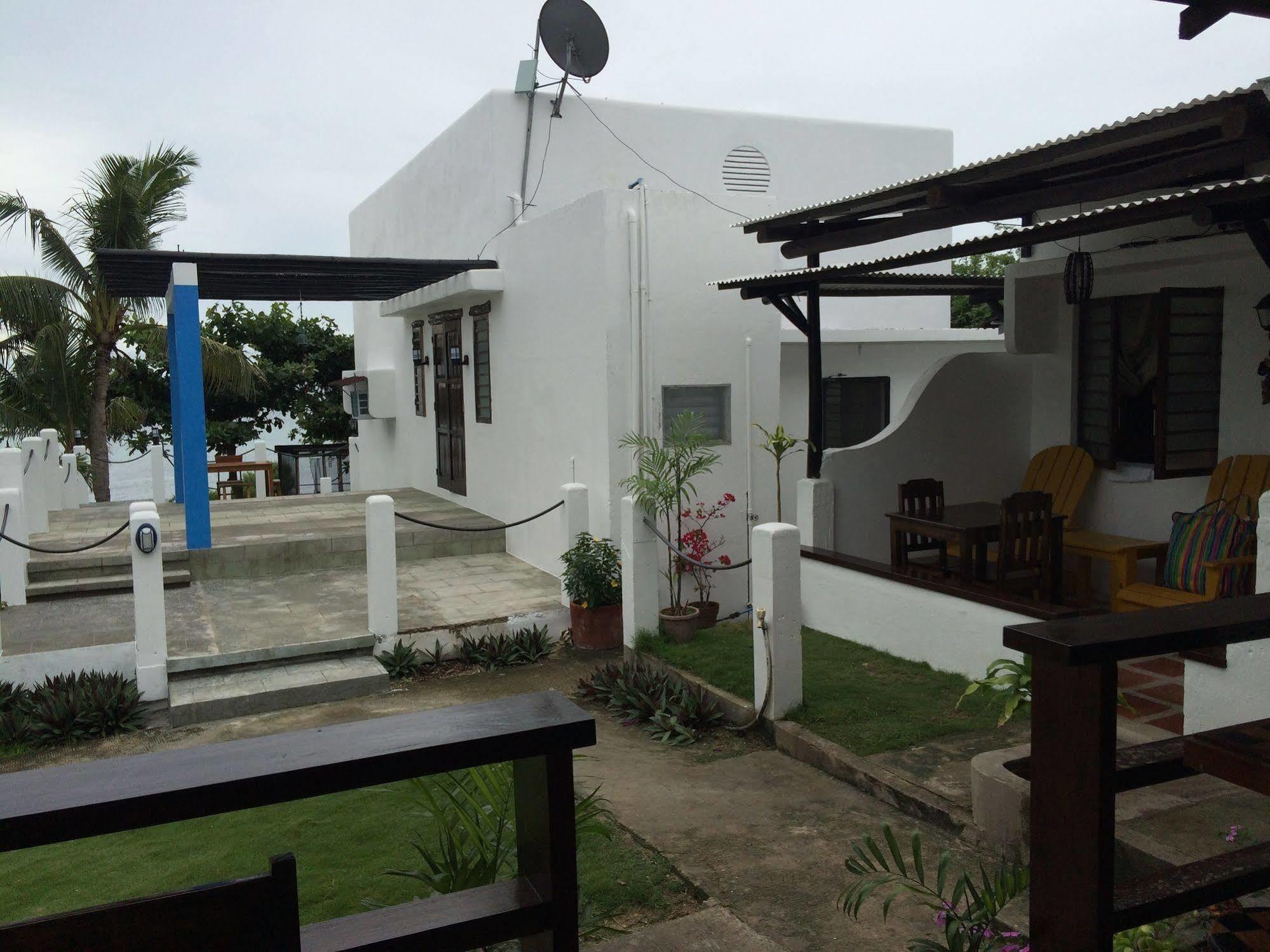 Kandugyap House By The Sea Santa Fe  Buitenkant foto
